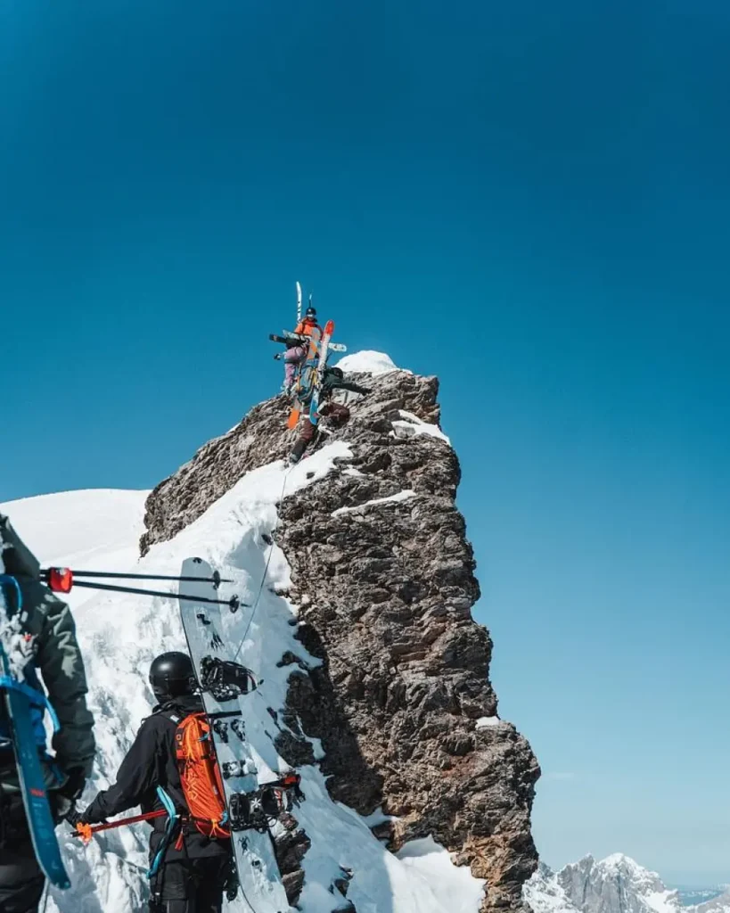 Die besten Snowboards und Splitboards 2025 – Testen bei den Freeride Days Engelberg -